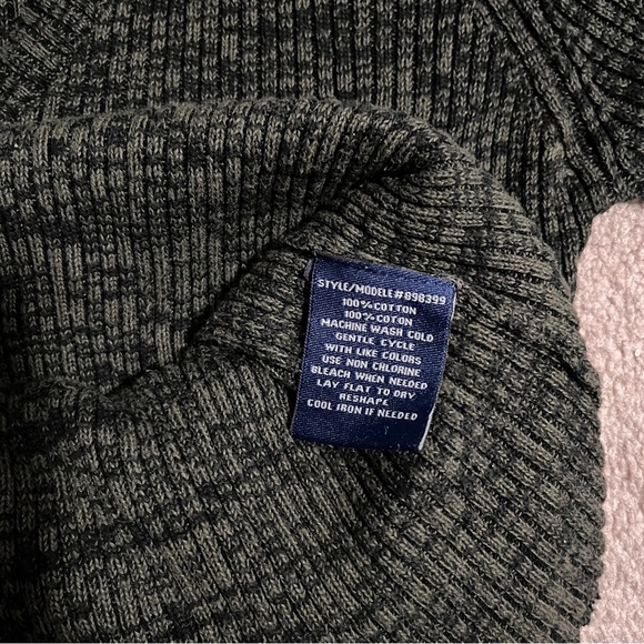 V neck Beechers Brook New York sweater, size L - Picture 3 of 3